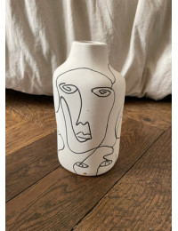 vase visage